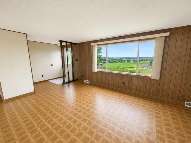 E18861 County Road FF, Hillsboro, WI 54634