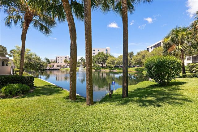 1316 PASADENA AVENUE S 104, South Pasadena, FL 33707