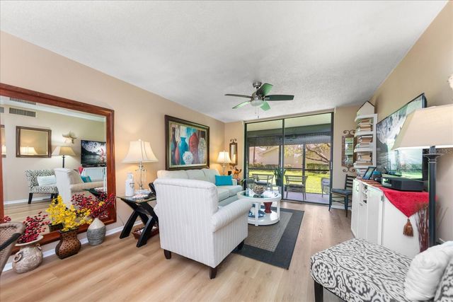 1316 PASADENA AVENUE S 104, South Pasadena, FL 33707