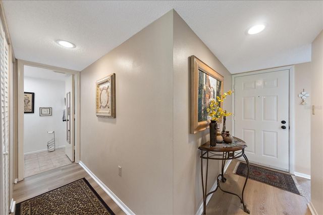 1316 PASADENA AVENUE S 104, South Pasadena, FL 33707