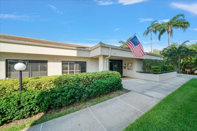 1316 PASADENA AVENUE S 104, South Pasadena, FL 33707