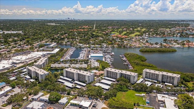 1316 PASADENA AVENUE S 104, South Pasadena, FL 33707