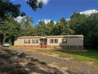 219 Cart Drive, Reidsville, NC 27320