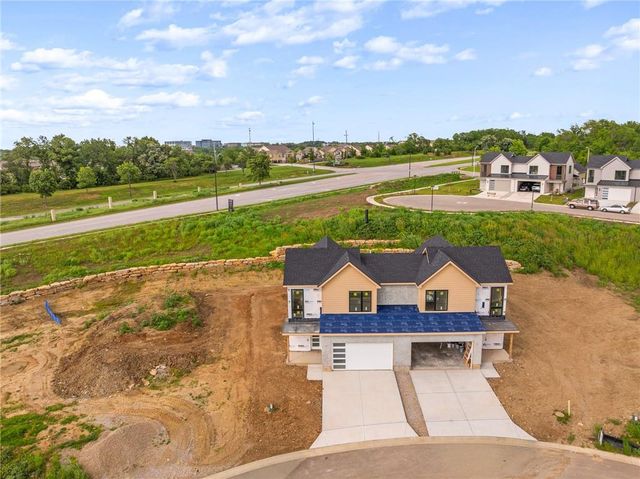 17806 W 96th Street, Lenexa, KS 66219