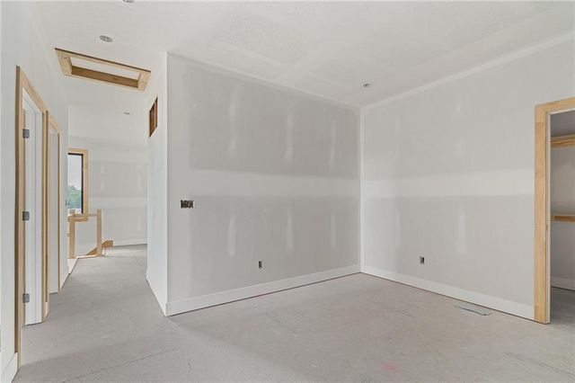 17806 W 96th Street, Lenexa, KS 66219