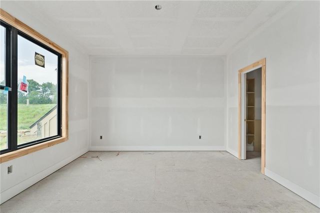 17806 W 96th Street, Lenexa, KS 66219