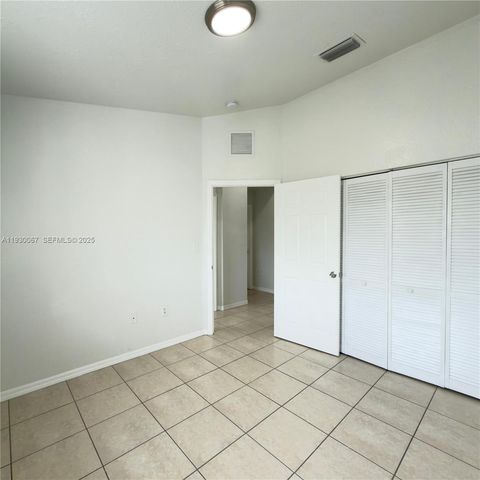 1692 SE 9th Ave 1692, Homestead, FL 33034