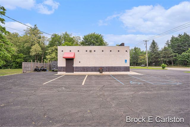 6979 Grand Haven Road, Norton Shores, MI 49456