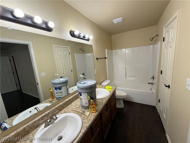 1322 Riley Circle, Alma, AR 72921