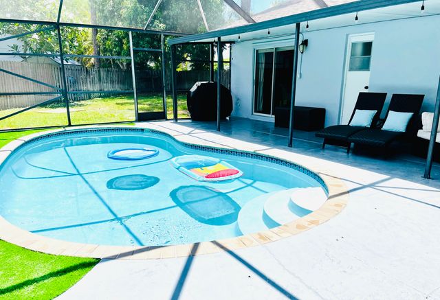 1317 Periwinkle Place, Wellington, FL 33414