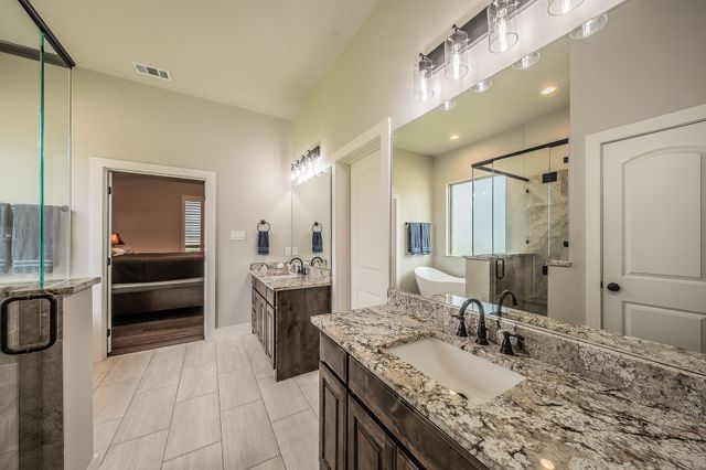 12305 Metz Road, Sanger, TX 76266