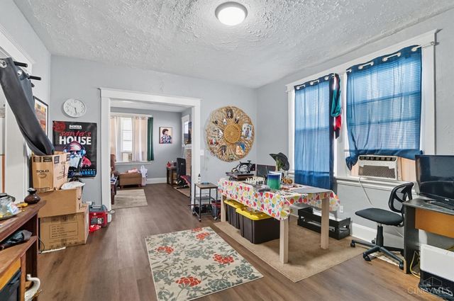 4614 Midland Avenue, Cincinnati, OH 45205