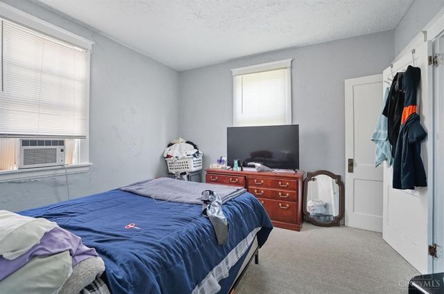 4614 Midland Avenue, Cincinnati, OH 45205