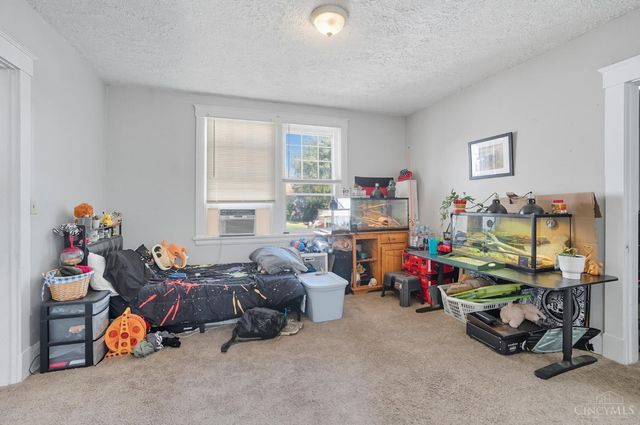 4614 Midland Avenue, Cincinnati, OH 45205