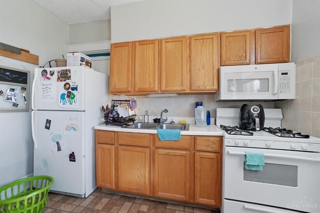 4614 Midland Avenue, Cincinnati, OH 45205