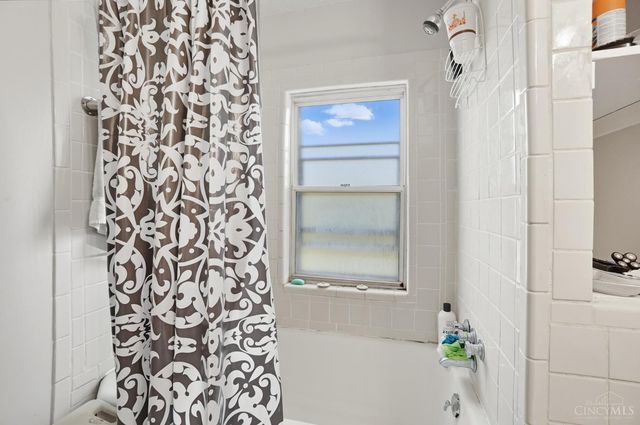 4614 Midland Avenue, Cincinnati, OH 45205