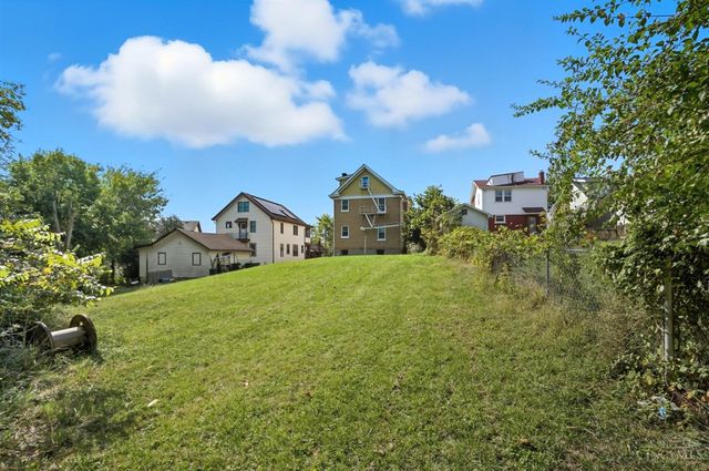 4614 Midland Avenue, Cincinnati, OH 45205