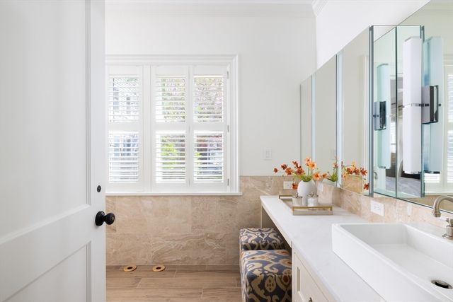 110 Berkshire Street 1, Cambridge, MA 02141