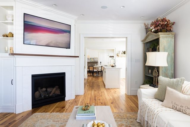 110 Berkshire Street 1, Cambridge, MA 02141