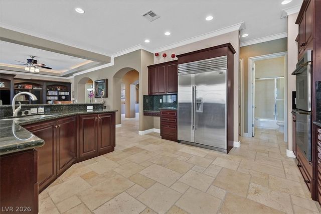6345 Villa Di Firenze Court, Las Vegas, NV 89118