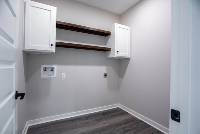 115 Vesta St, Longview, TX 75602