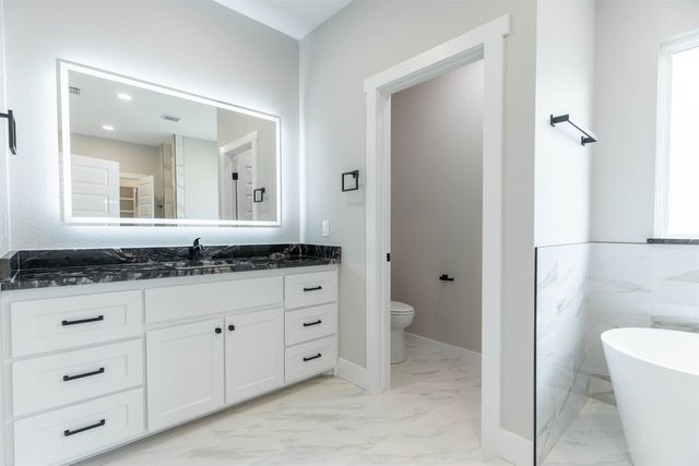 115 Vesta St, Longview, TX 75602