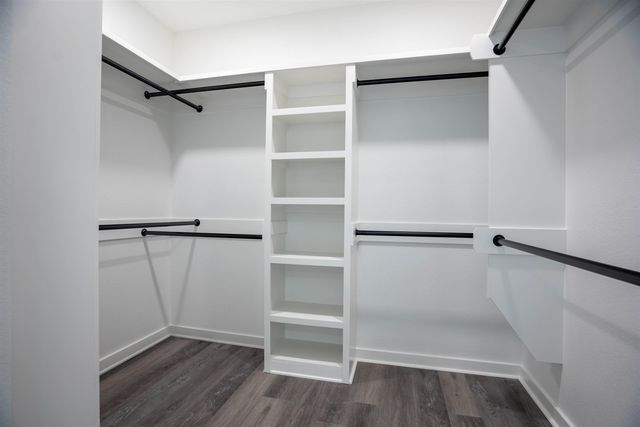 115 Vesta St, Longview, TX 75602