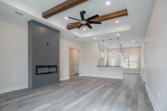 115 Vesta St, Longview, TX 75602