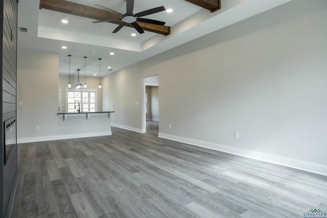 115 Vesta St, Longview, TX 75602