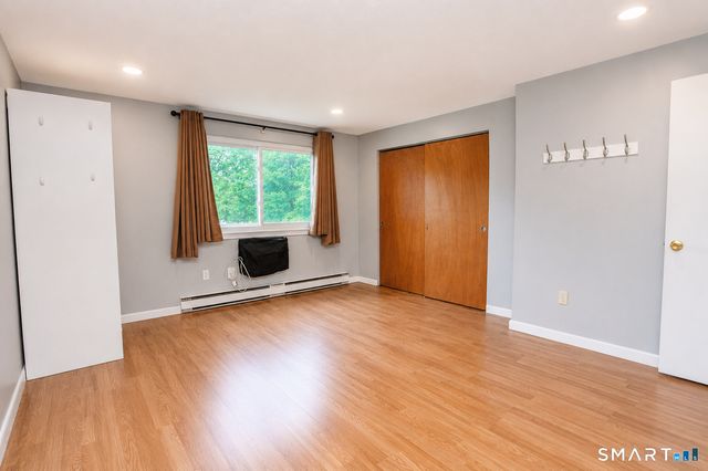16 Seymour Road 4E, East Granby, CT 06026