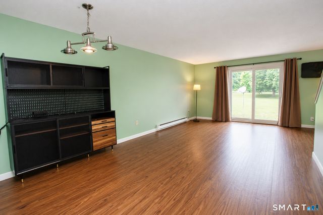 16 Seymour Road 4E, East Granby, CT 06026