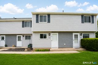 16 Seymour Road 4E, East Granby, CT 06026