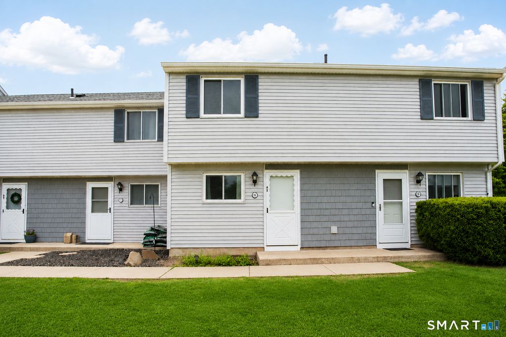 16 Seymour Road 4E, East Granby, CT 06026