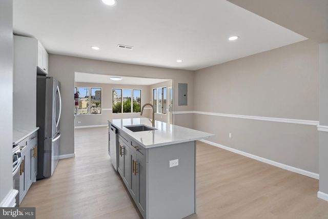 7 W SAIL DR, Little Egg Harbor Twp, NJ 08087