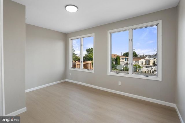 7 W SAIL DR, Little Egg Harbor Twp, NJ 08087