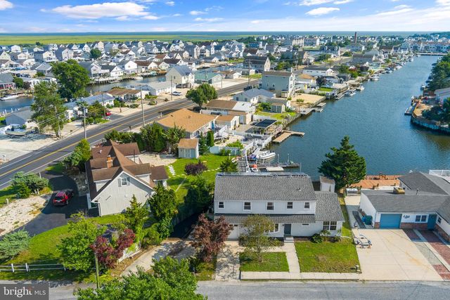 7 W SAIL DR, Little Egg Harbor Twp, NJ 08087