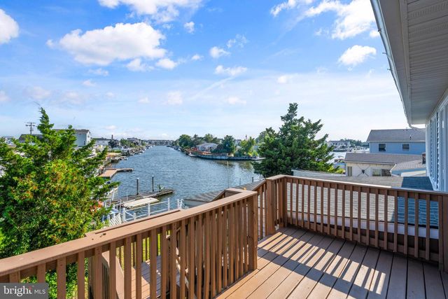 7 W SAIL DR, Little Egg Harbor Twp, NJ 08087