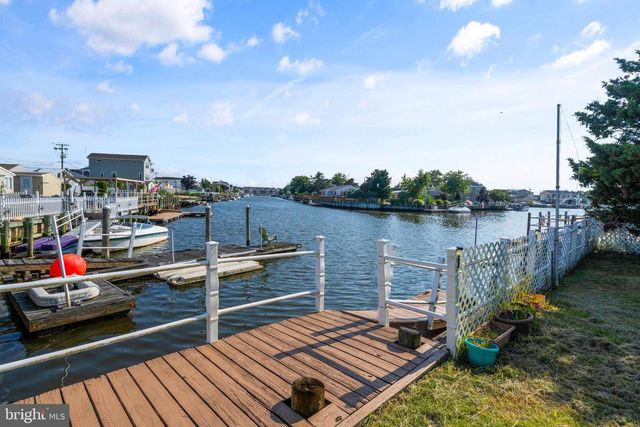 7 W SAIL DR, Little Egg Harbor Twp, NJ 08087