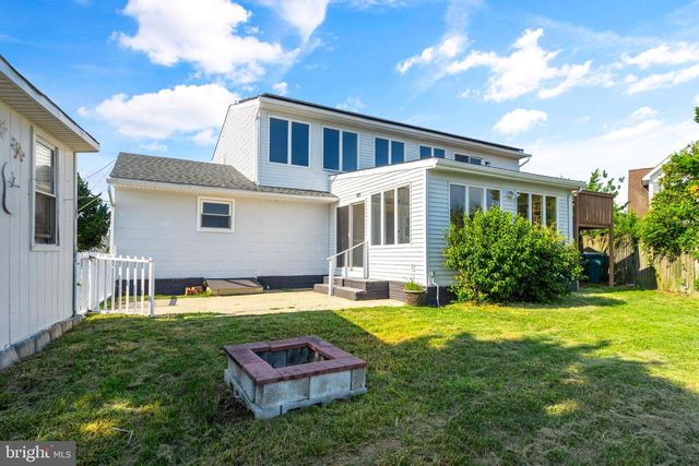 7 W SAIL DR, Little Egg Harbor Twp, NJ 08087