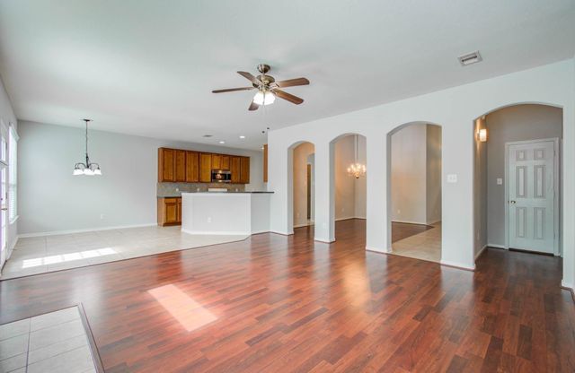 19107 Dawntreader Drive, Cypress, TX 77429
