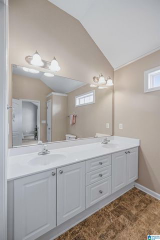 257 VILLAGE DRIVE, Calera, AL 35040