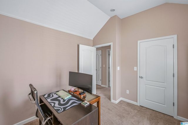 257 VILLAGE DRIVE, Calera, AL 35040