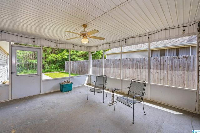 257 VILLAGE DRIVE, Calera, AL 35040