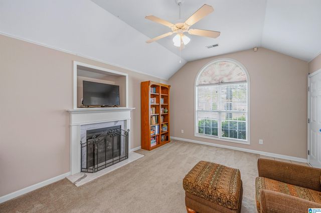 257 VILLAGE DRIVE, Calera, AL 35040