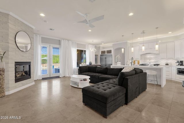 27103 N GIDIYUP Trail, Phoenix, AZ 85085