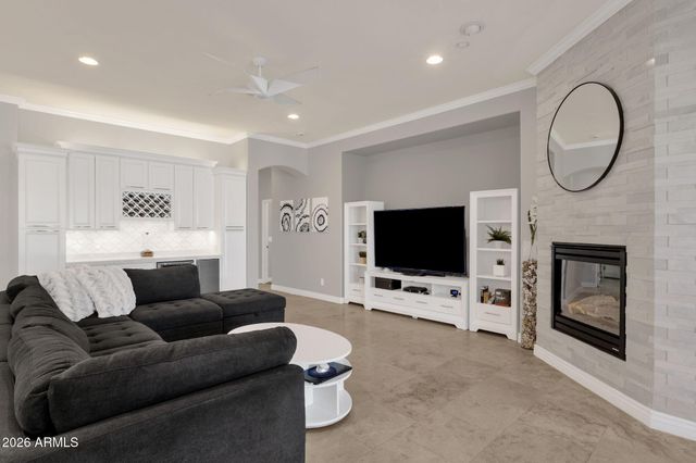 27103 N GIDIYUP Trail, Phoenix, AZ 85085