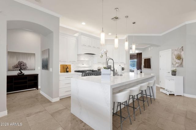 27103 N GIDIYUP Trail, Phoenix, AZ 85085