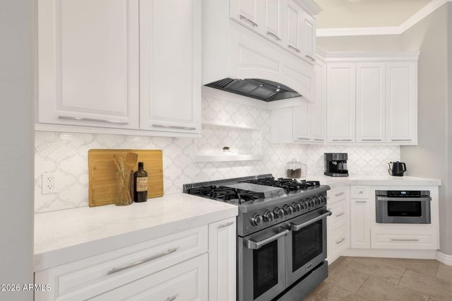 27103 N GIDIYUP Trail, Phoenix, AZ 85085