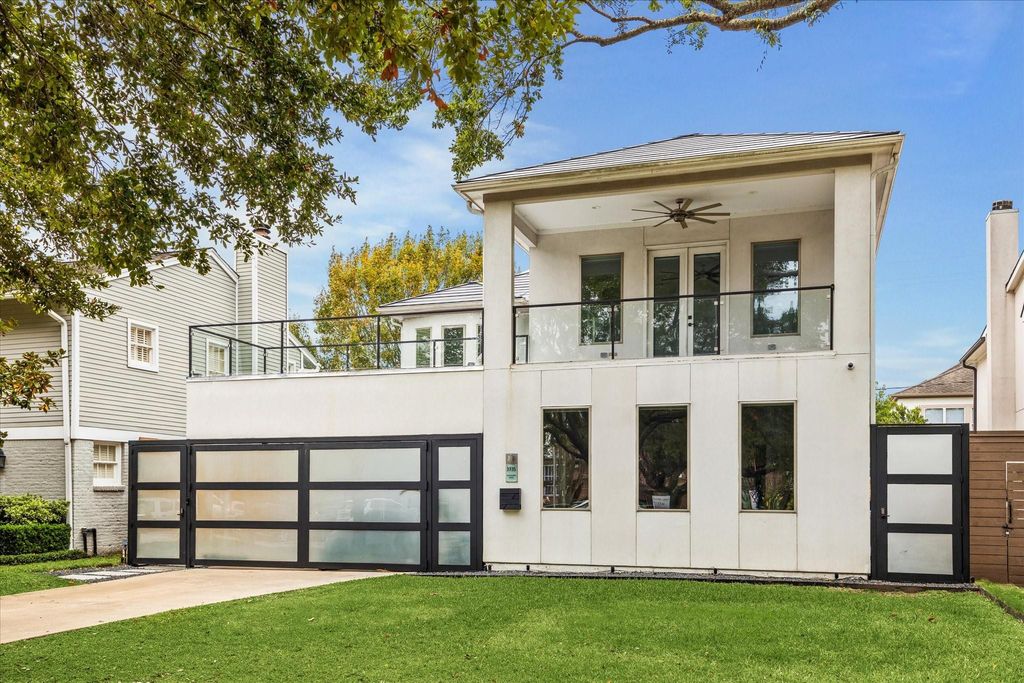 3735 University Boulevard, Houston, TX 77005