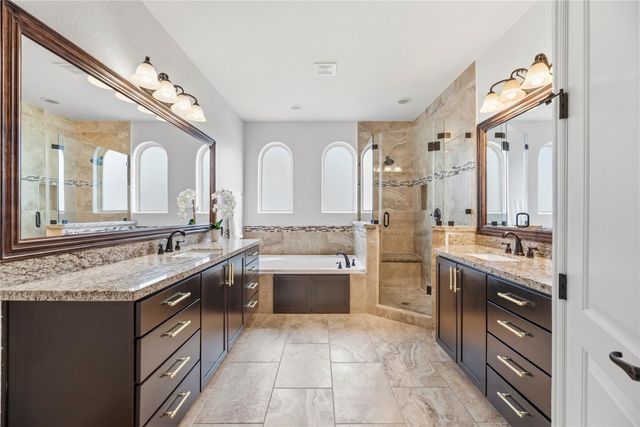 1029 W 21st Street D, Houston, TX 77008